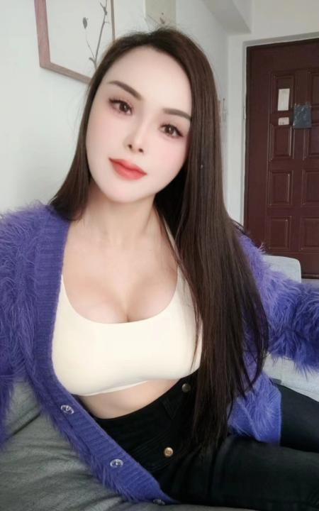 新宫大胸美女