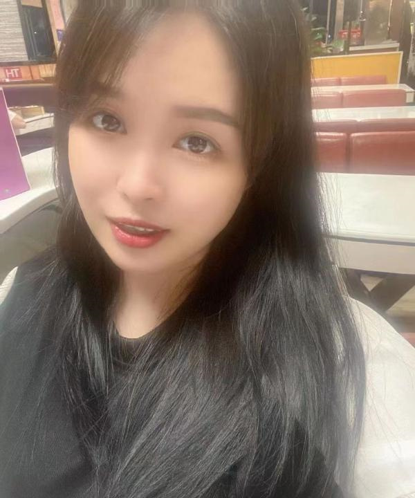 大奶小白兔