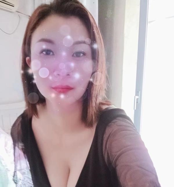 D奶温柔姐姐