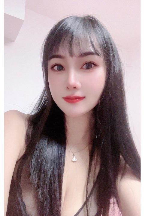 万彩奶糖老师