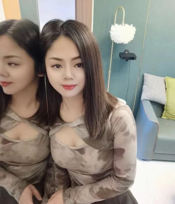 童颜巨乳芙蓉