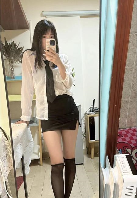 OL制服娜娜