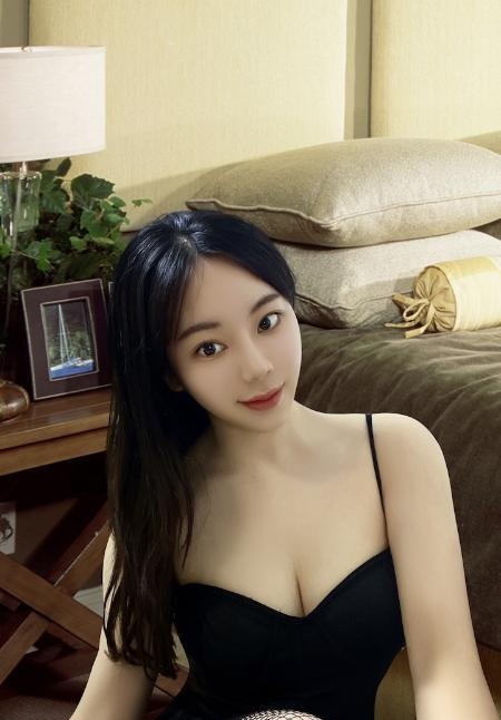 马达臀朵朵