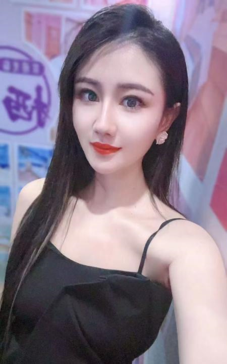漂亮妹子身材服务好