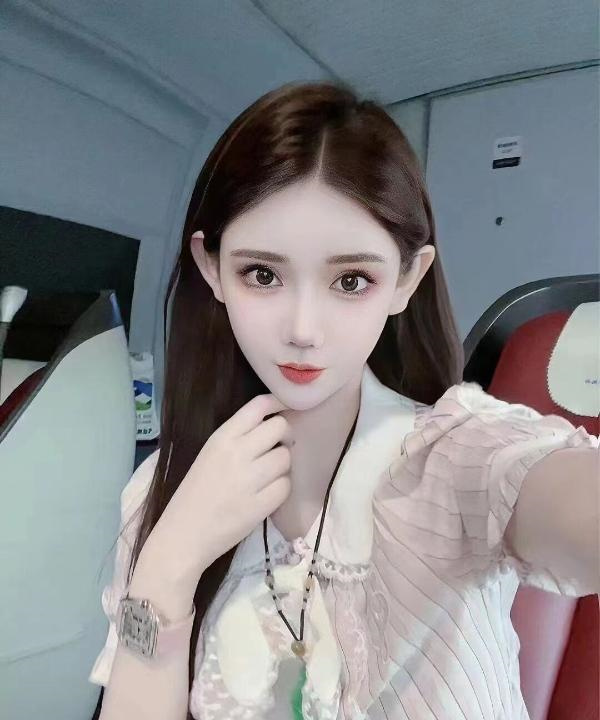 颜值精致锡山朵儿