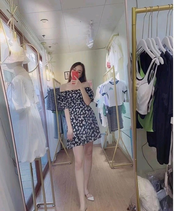美腿服务型晚晴