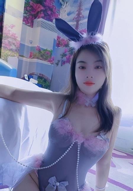 龙华服务女神