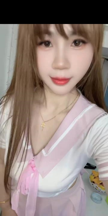 大屁股骚琳
