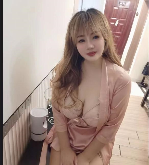 布吉巨乳爱丽