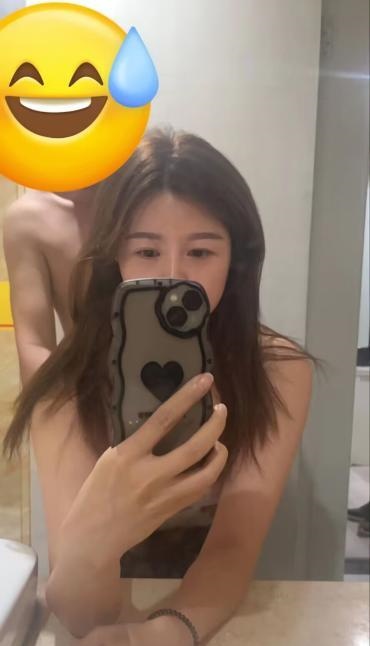 园区浪女洛娇
