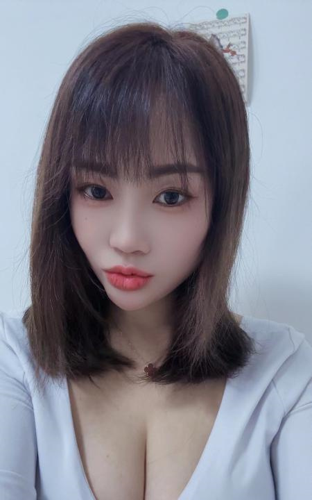 大奶萌萌老师