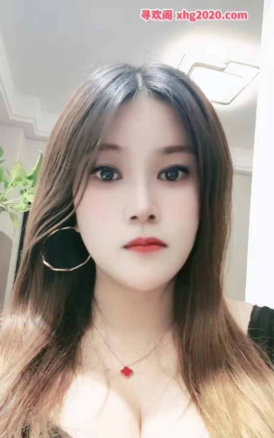 广州白云大胸美女爽