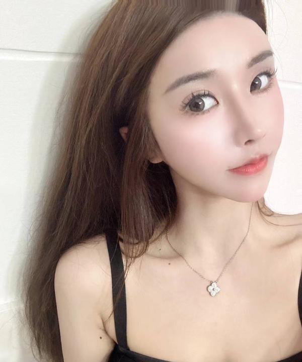 南山饭加辣小姐姐