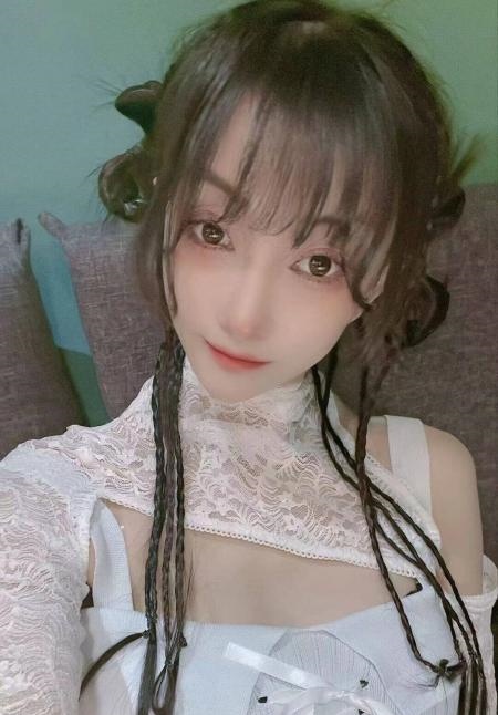 民乐颜值安妮
