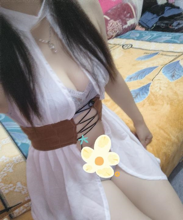 蜜桃臀姐姐双飞