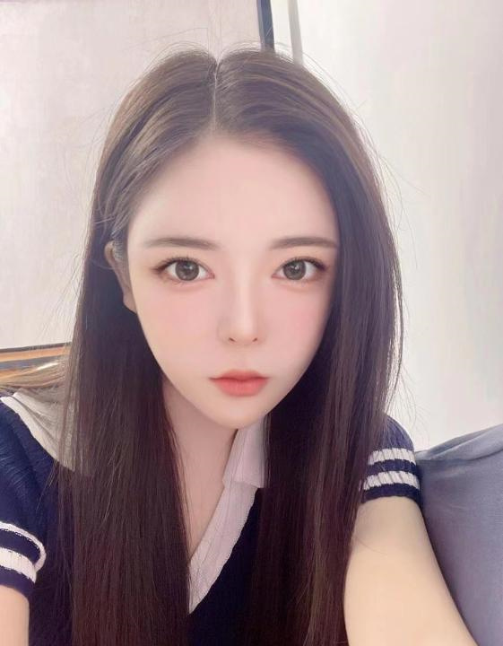 菲菲小可爱