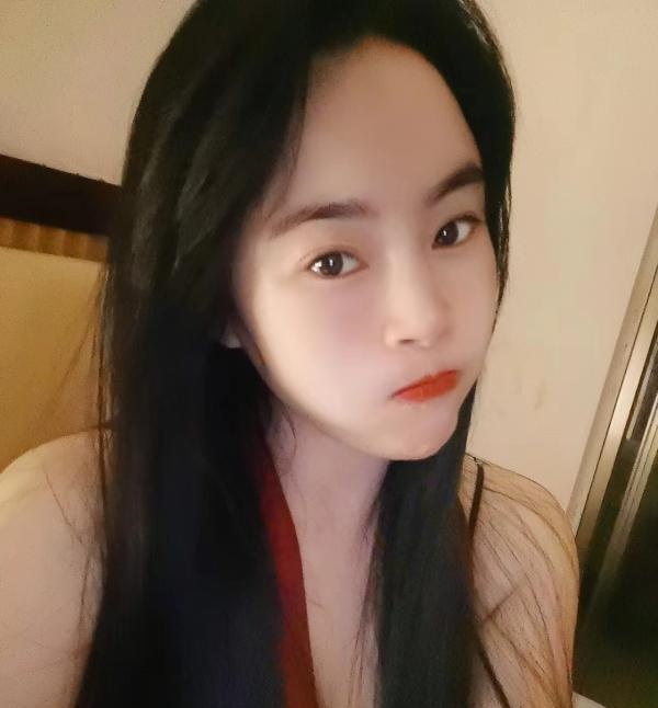 龙华姗姗老师