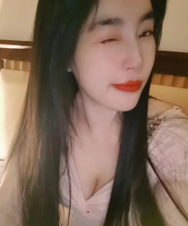 龙华姗姗老师