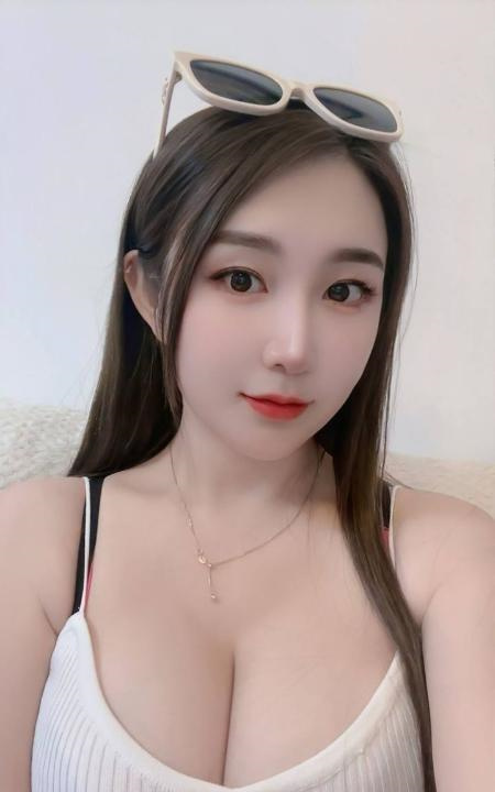 又白又嫩大波妹纸