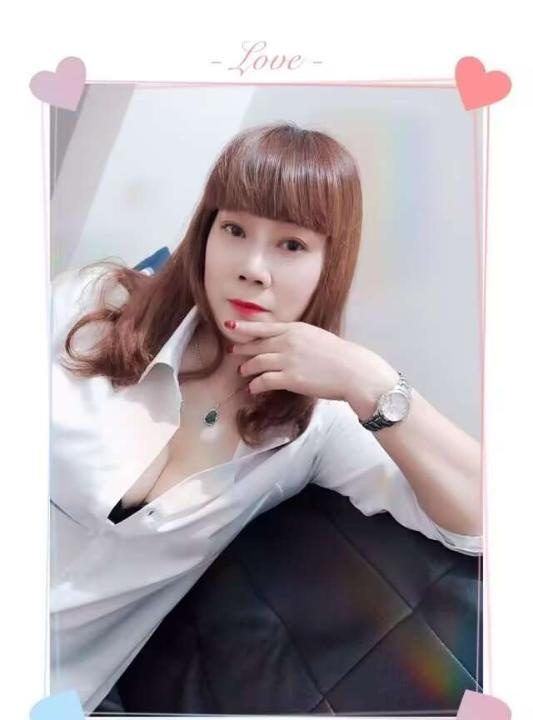 白云丰满娇娇