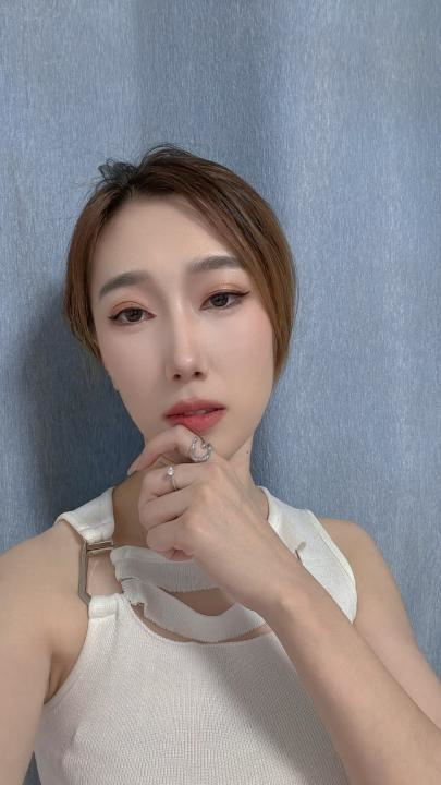 荔湾丰满性感少妇