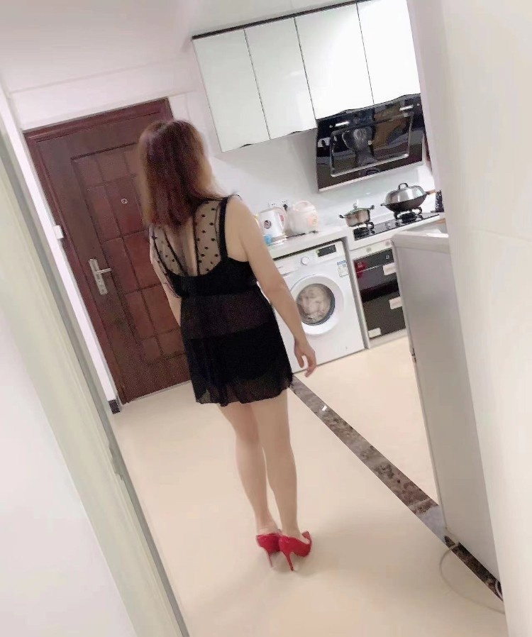 越秀泄火熟女