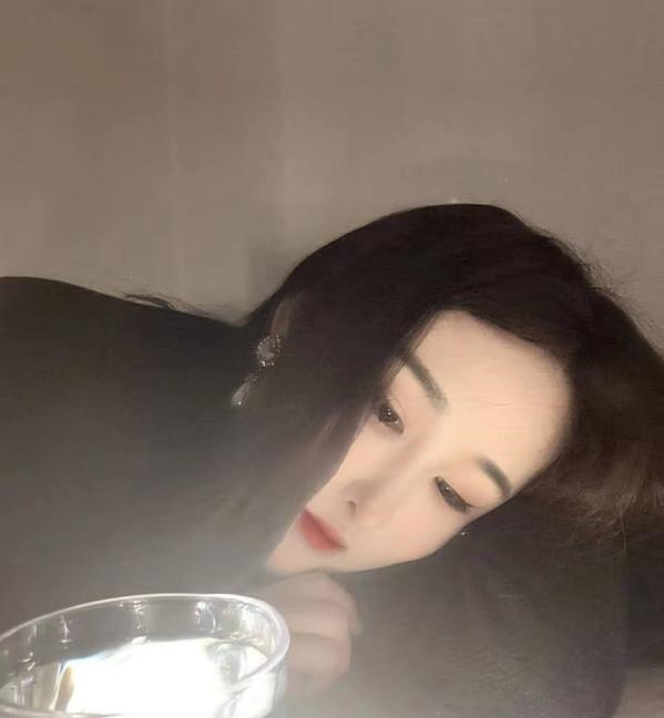 颜值气质好的美女
