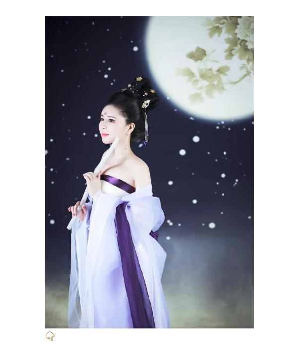 南山古装御姐