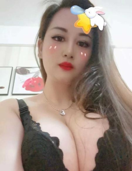巨乳大胸姐