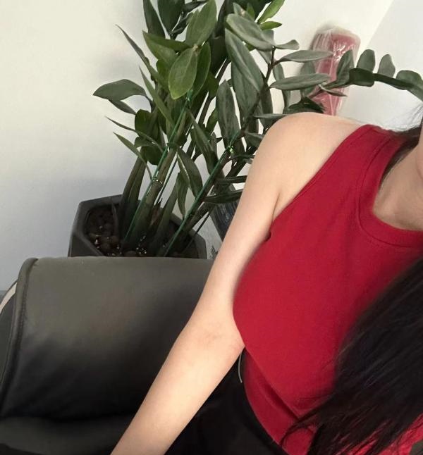 舌头更灵活的小骚货