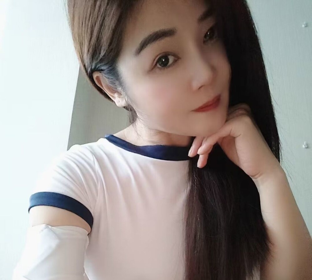 三通少妇英子