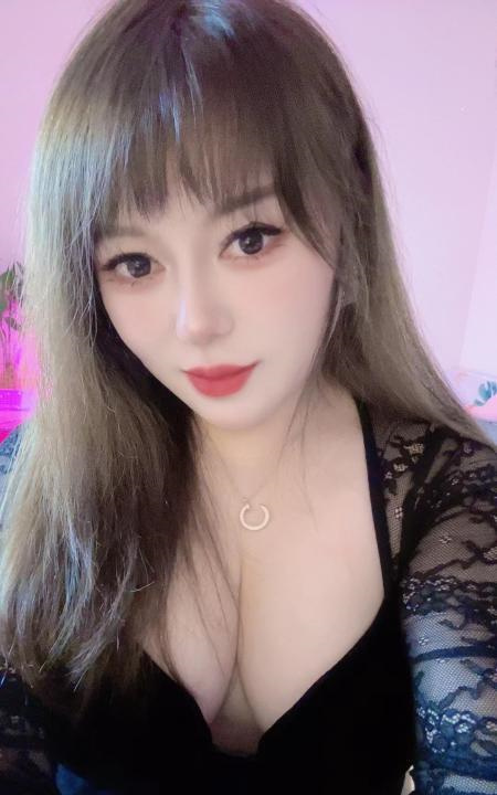 武侯妩媚大胸服务媚儿