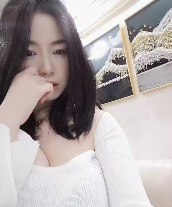 江北大胸小诺