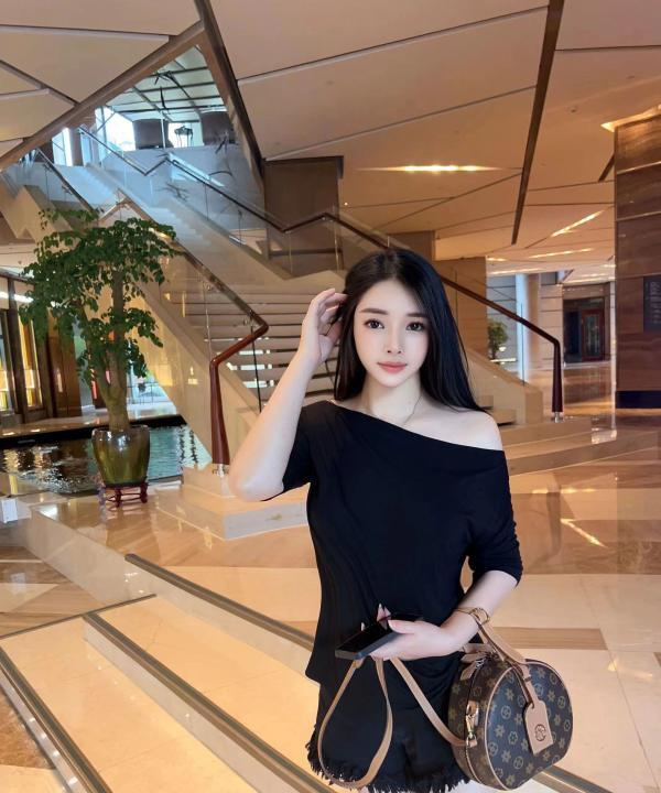 三通后花园漫妮