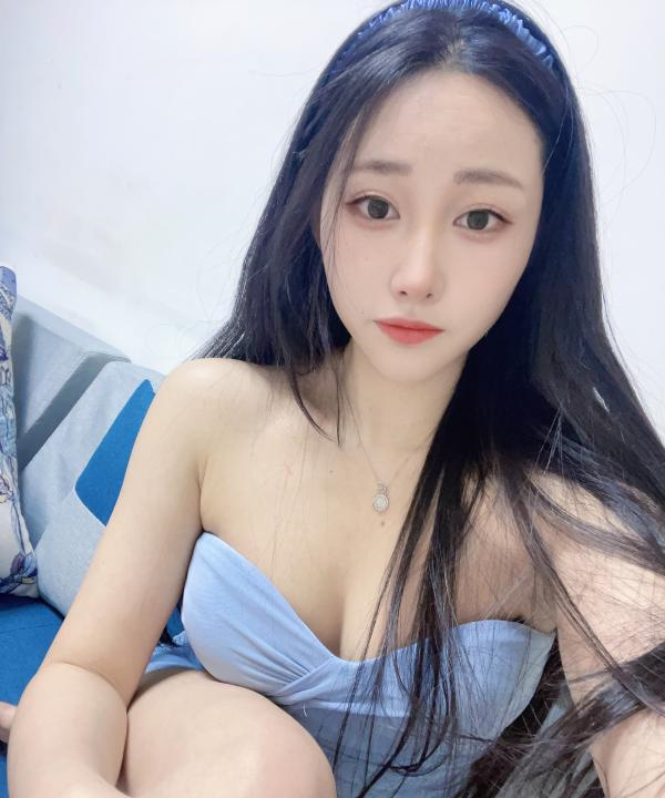 未央年轻嫩妹