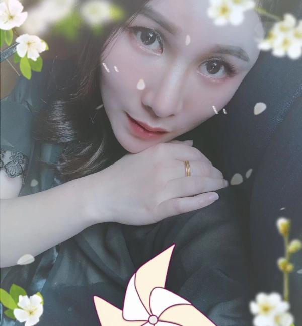 滨江气质女饼干