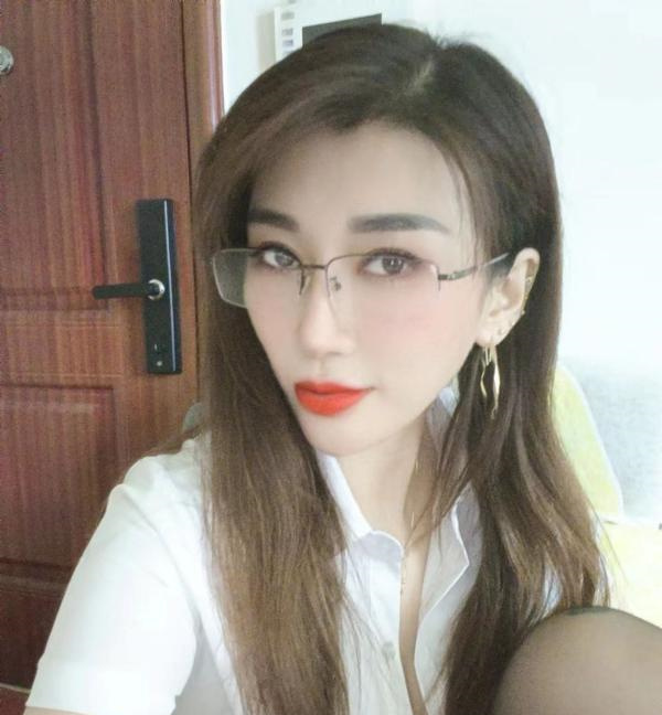 韵味骚妇花妹