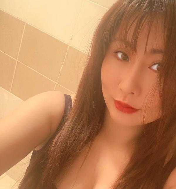 服务型大胸美少妇