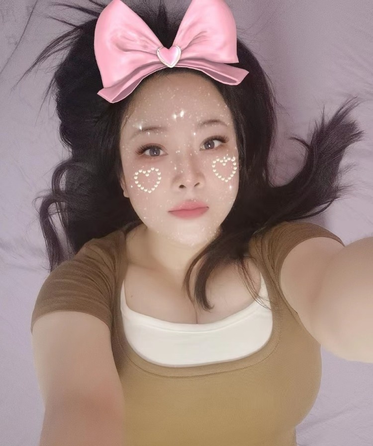 罗湖   大胸小姐姐