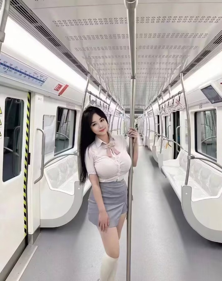 天河大波妹思思