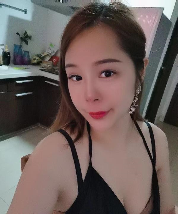 172长腿猫妹