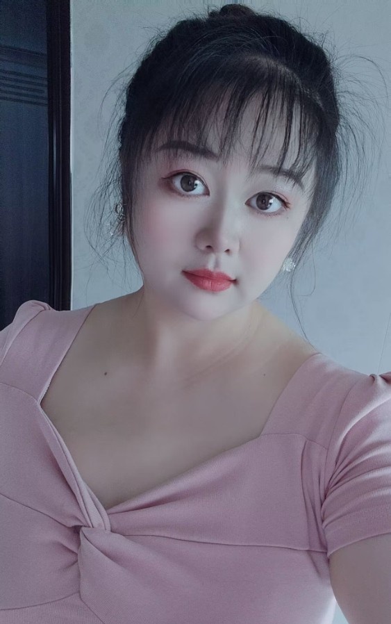 太原巨乳妹子