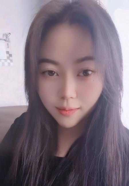 体验制服琦儿