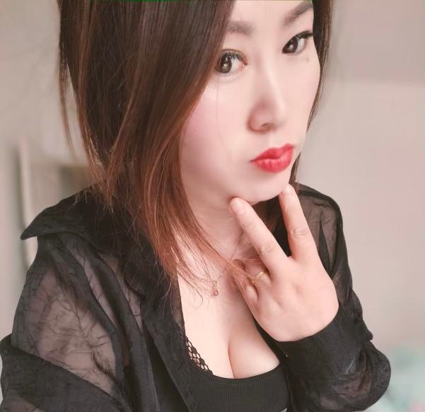 姚家性价比熟女