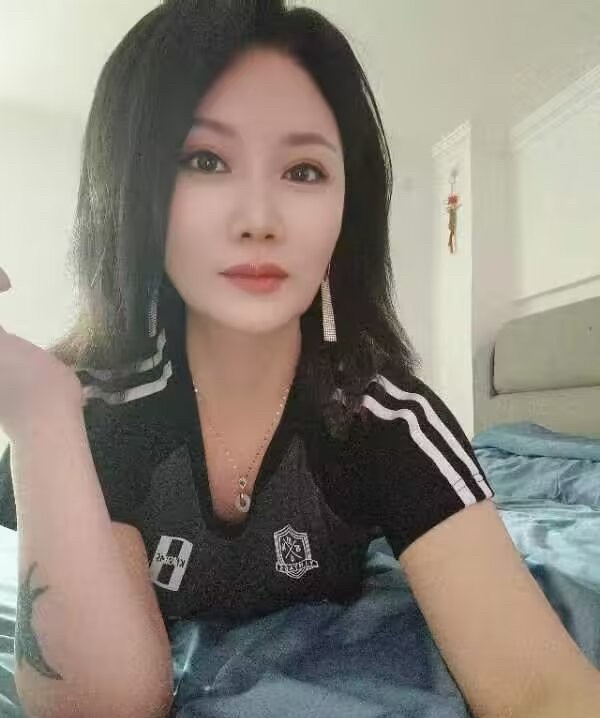 温柔大奶少妇