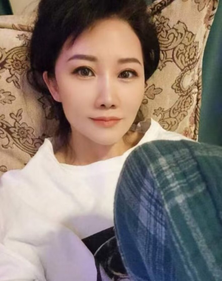 温柔大奶少妇