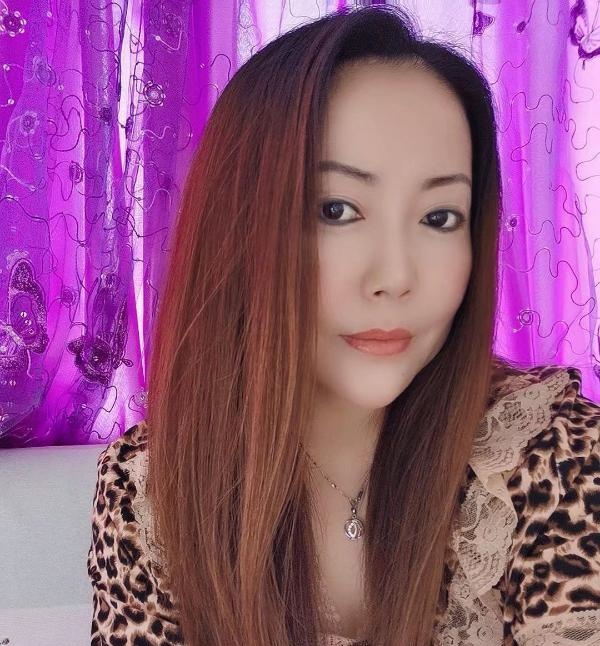 小米少妇