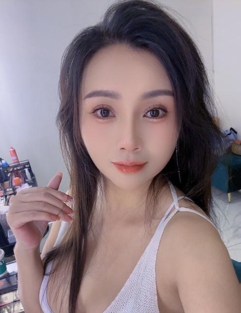 余杭区少妇樱花
