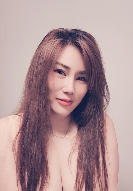 中贸广场肉球波榨汁机