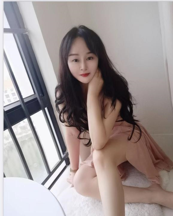 布吉水娃小蝴蝶